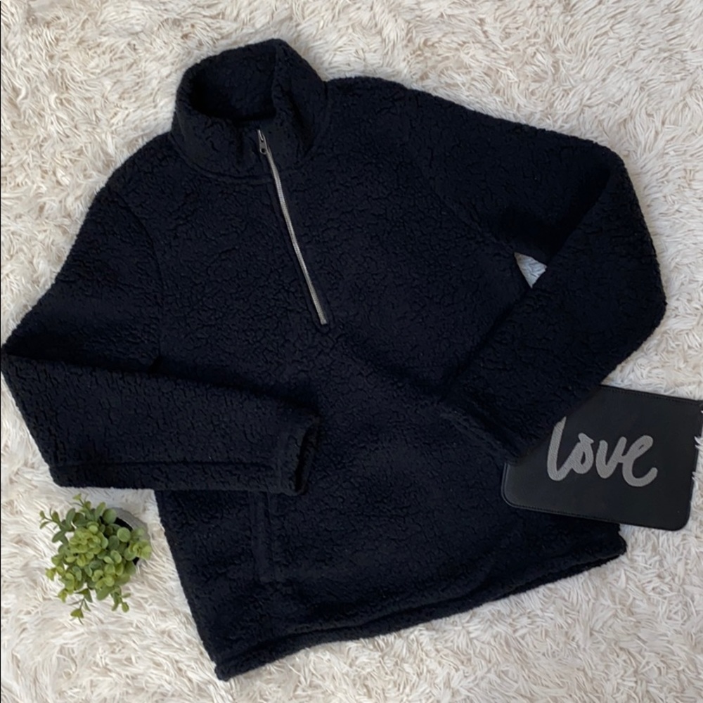 Abercrombie & Fitch 1/2 Zip Sherpa 💗 Black